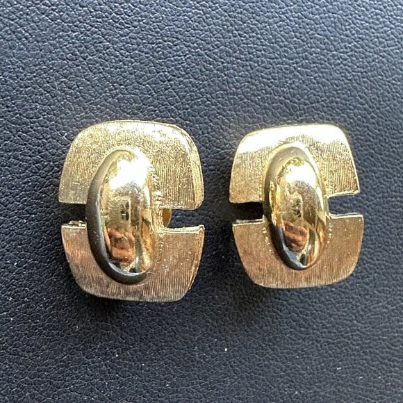 Earrings Women's Geometric Gold Tone Clip-On Vintage Fashion Jewelry Retro 1980s - Picture 8 of 9